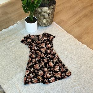 Floral Pleated Dress
